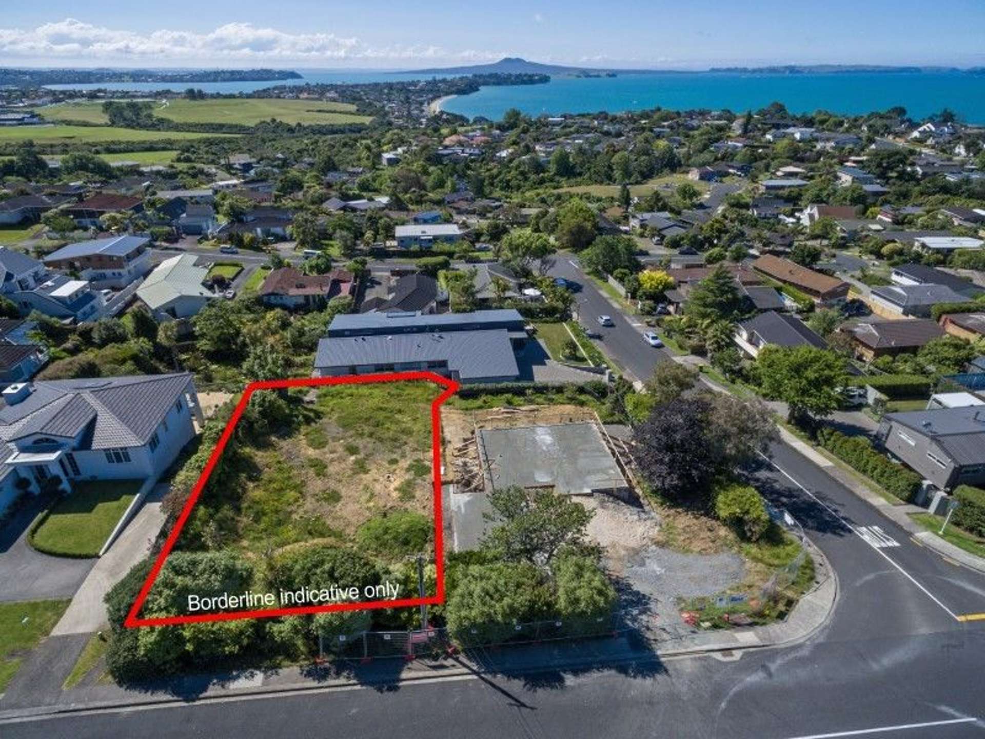 138 Bleakhouse Road Mellons Bay Manukau City Houses for Sale