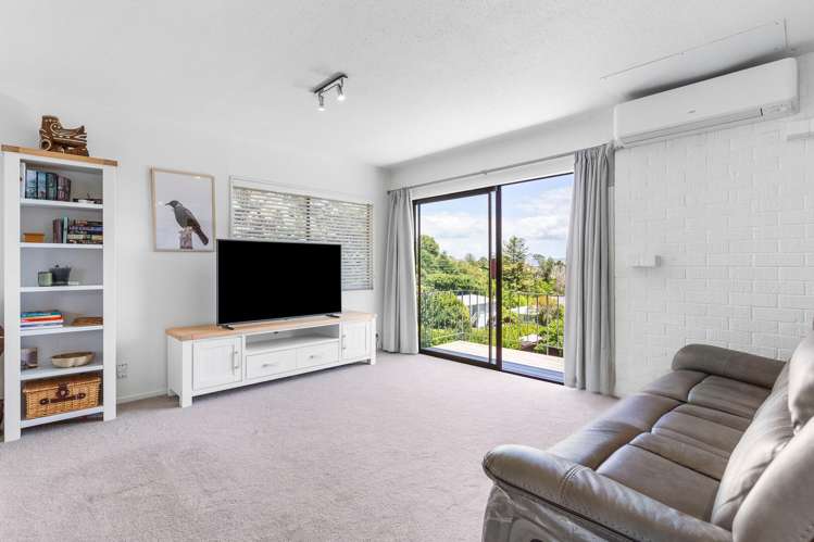 9 Sispara Place Beach Haven_3