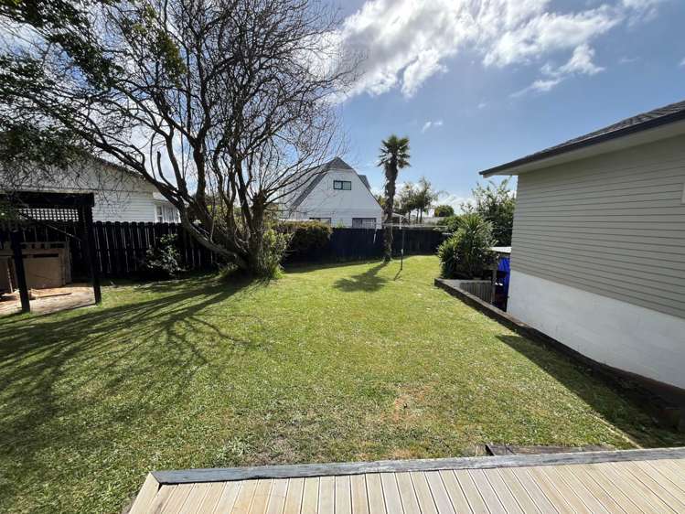 15 Malvina Place Bucklands Beach_10