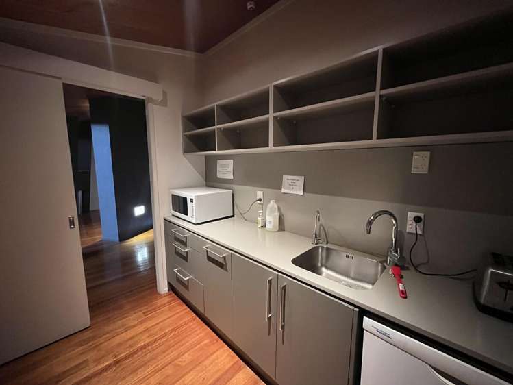 49 Main Highway Ellerslie_8