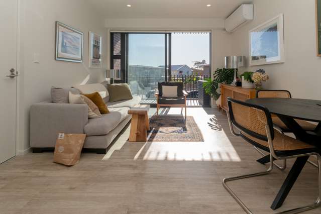 109/10 Awataha Drive Northcote_1