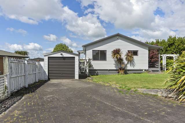 21 Bartholomew Drive Nawton_1