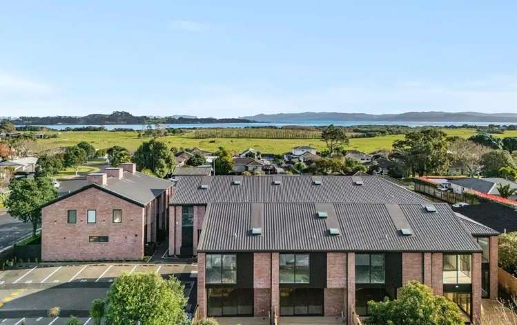 17 - 19 Matapouri Road_2