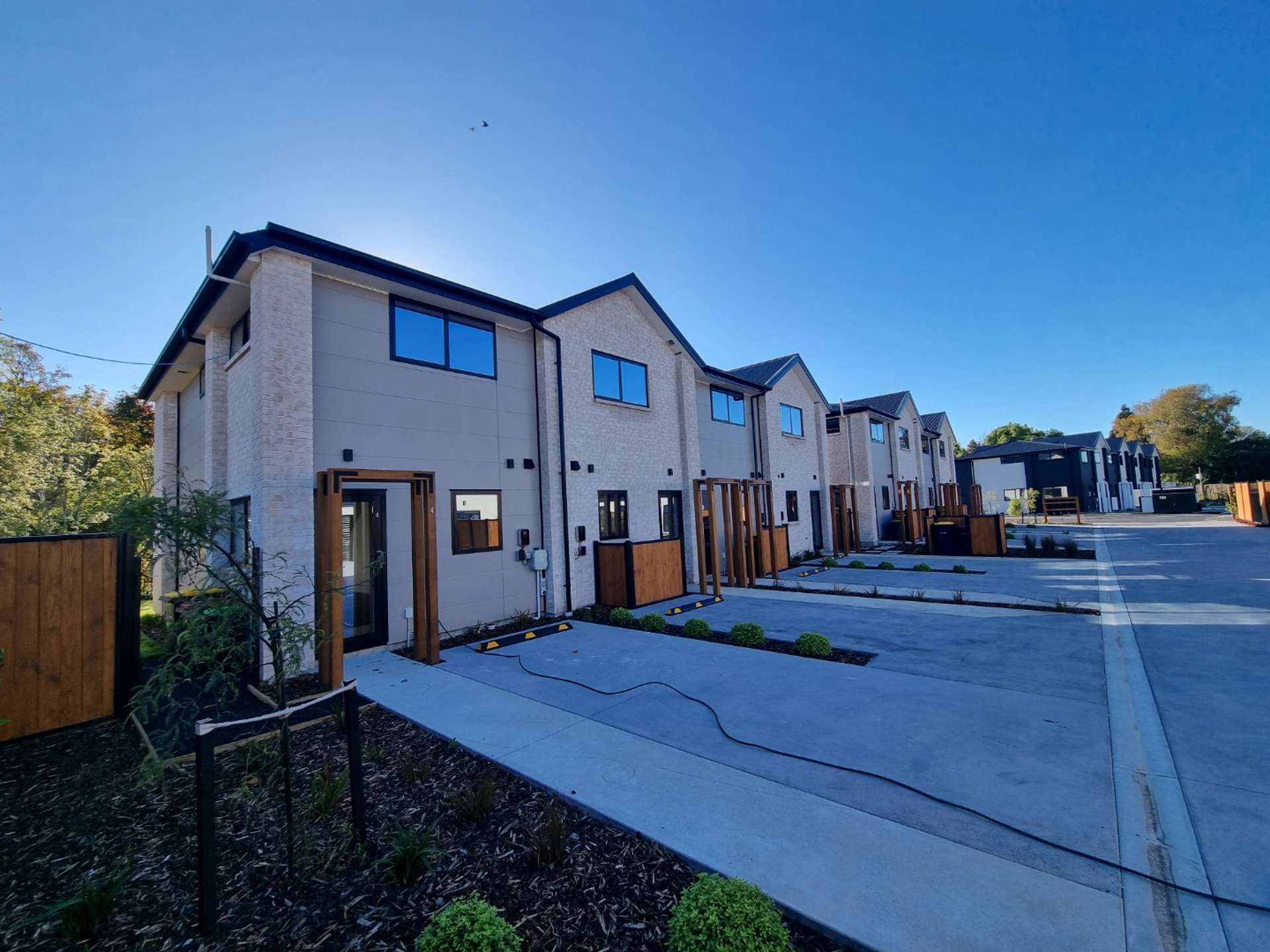 4/4 Matata Place Dallington_0