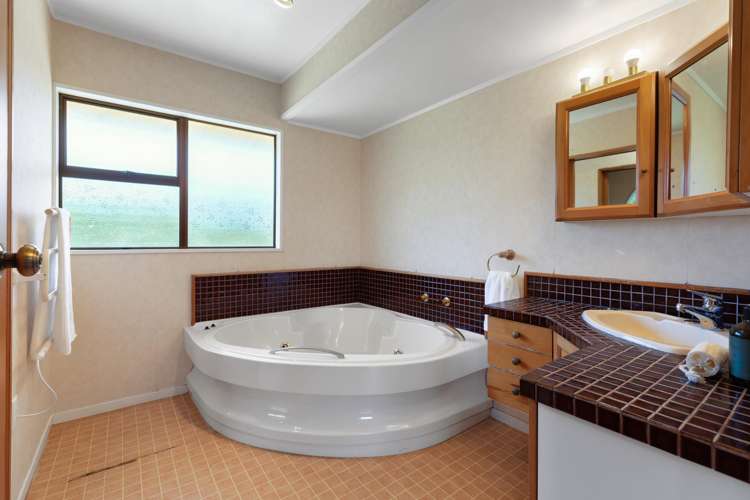 102 Pillans Road Otumoetai_18