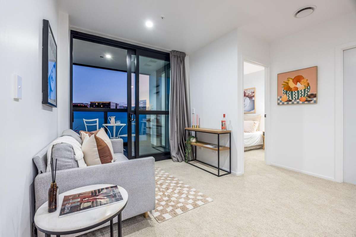 701/147 Victoria Street West_4