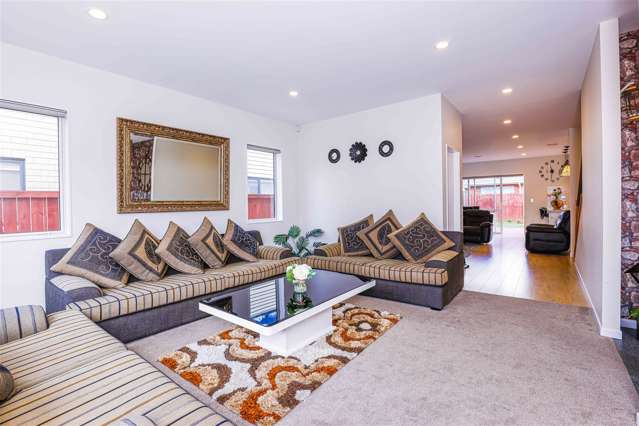 28 Quattro Avenue Flat Bush_4