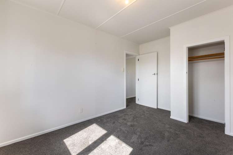 2 Firth Place Awapuni_12