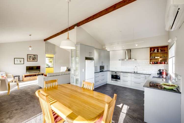 18 Hadfield Terrace Bluff Hill_2