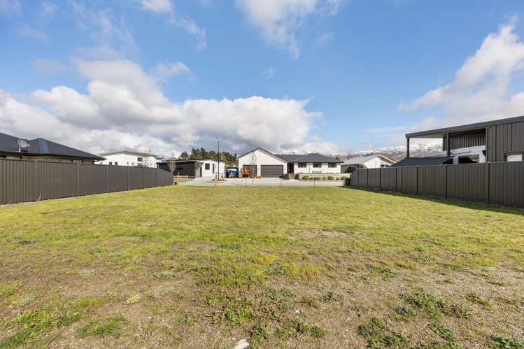 54 Wallis Drive_5
