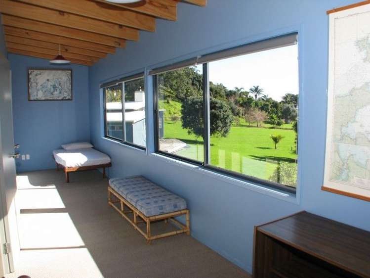 10 Logans Lane Kuaotunu_6