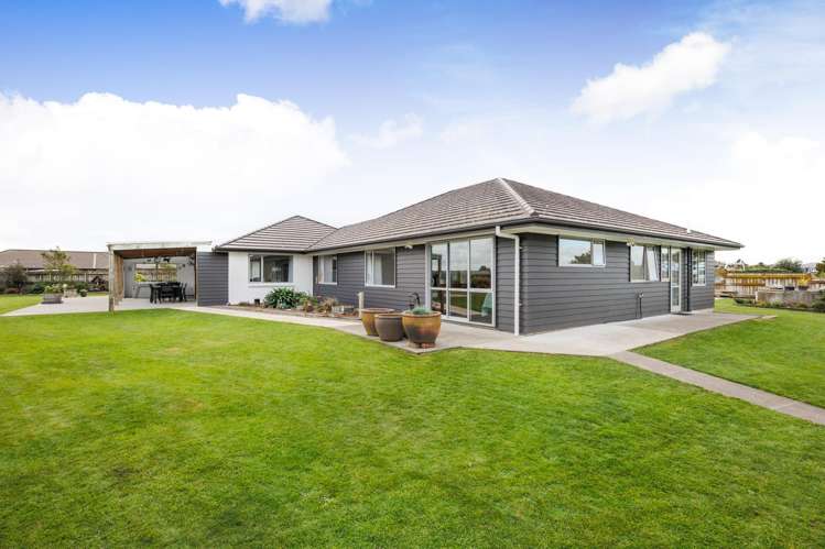 120 Mount Taylor Drive Feilding_23