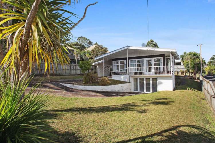 1/88 Island Bay Road_0