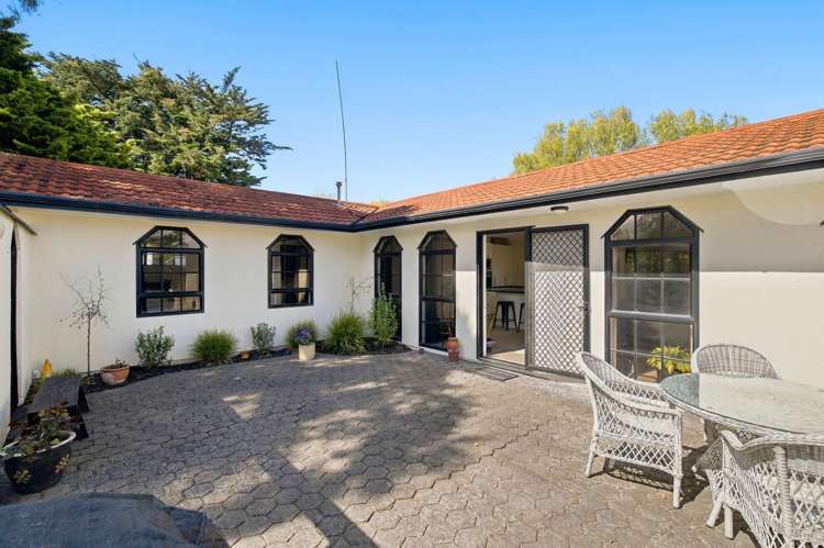 70 Montgomery Road Westmere_13