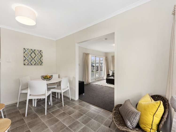 25a Bruce Avenue Glenview_4