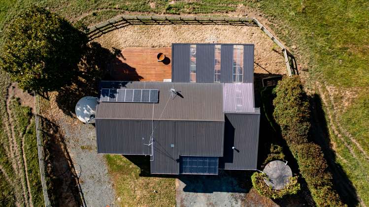 1595 Waingaro Road Glen Massey_25