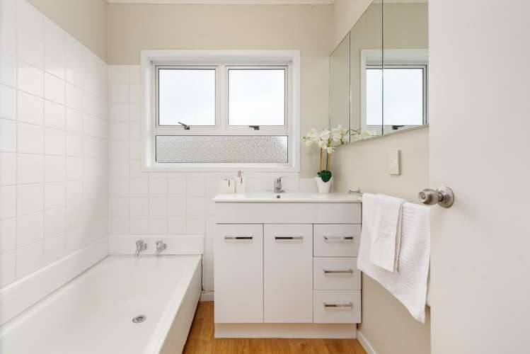 1282 Papamoa Beach Road Papamoa_10