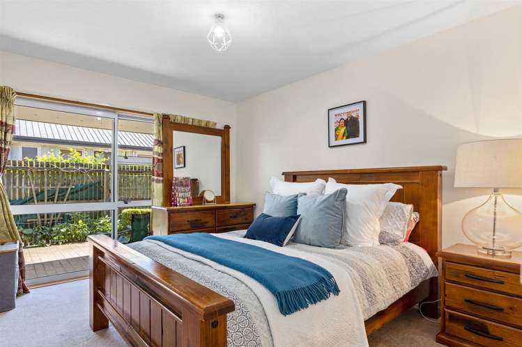 1/11 Rossiter Avenue Redwood_7