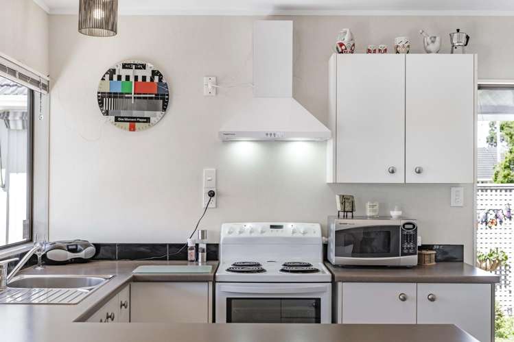 26 Coral Crescent Panmure_16