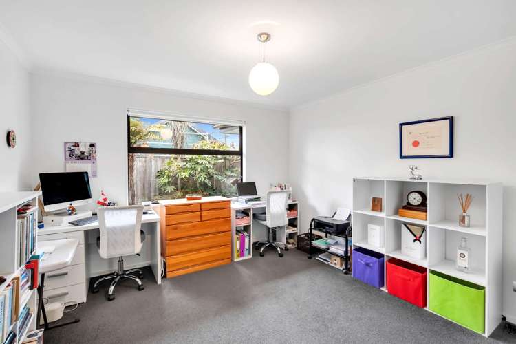 29 Araucana Way Burwood_29