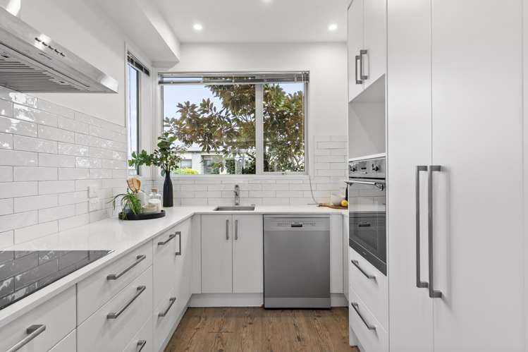 140 Seventh View Avenue Beachlands_8