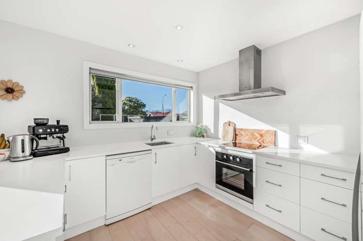 20 Eastling Street Bishopdale_9