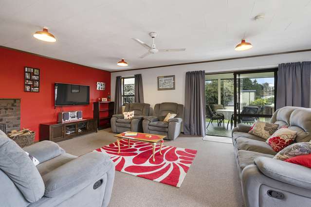 8 Sunshine Avenue Paraparaumu_1