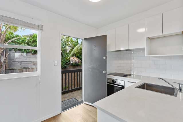 6/7 Western Springs Road Morningside_2