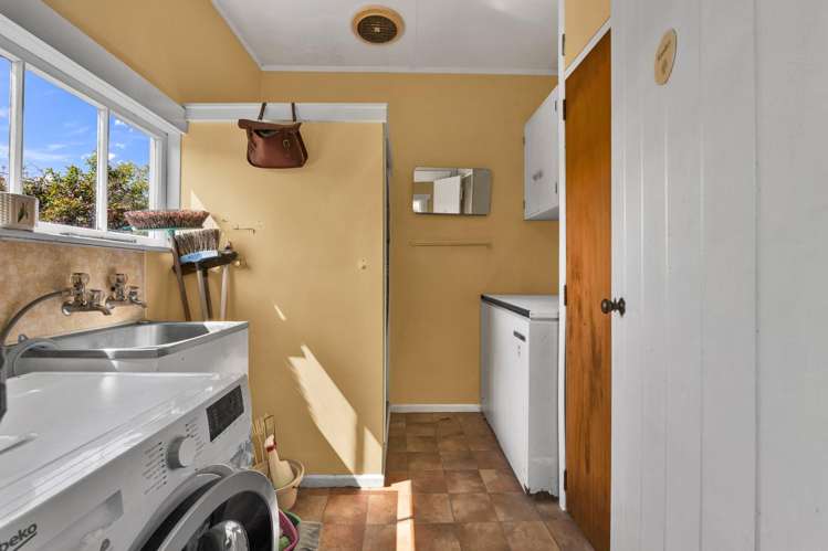 74 Swansea Road Stratford_16