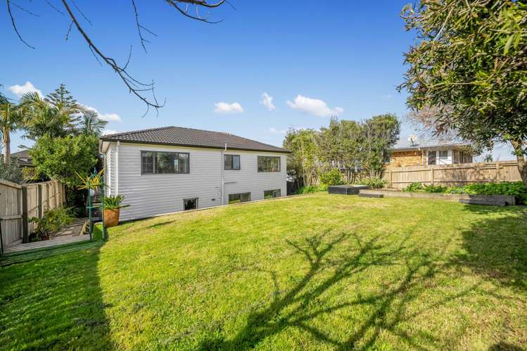 66 Saralee Drive Manurewa_20