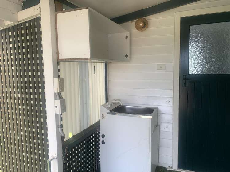 9 FITZGERALD ROAD Drury_36