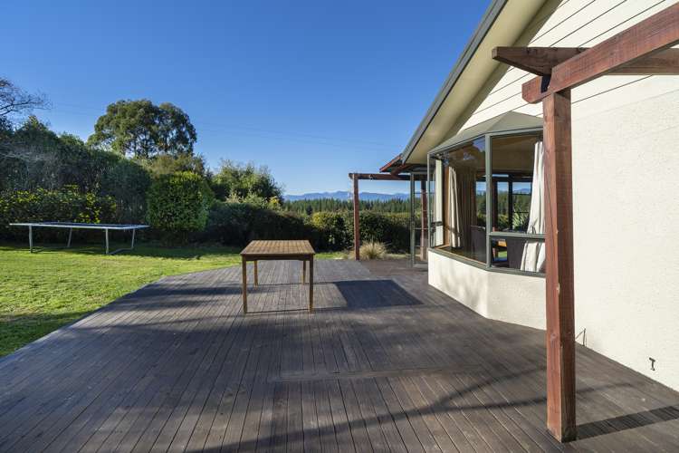 346 Old Coach Road Upper Moutere_21