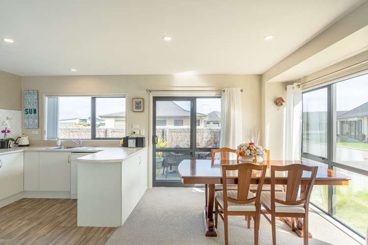 50/3 Georgia Grove Paraparaumu_3