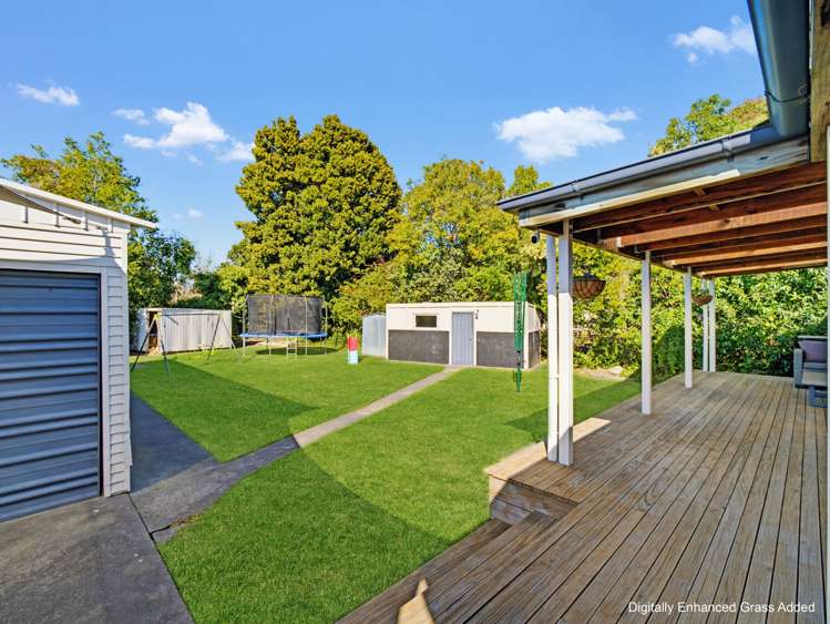 1222 Norfolk Crescent Mayfair_5