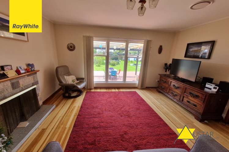 111 Flanshaw Road Te Atatu South_2