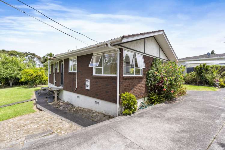 64 Harmel Road Glendene_11