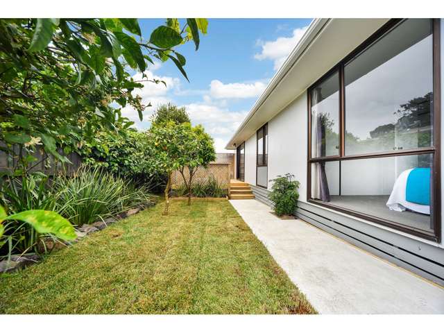 2/4 Hanson Place West Harbour_2