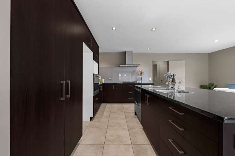 5 Alvre Place Flat Bush_14