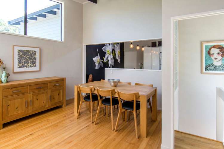 68a Beach Road Mellons Bay_11