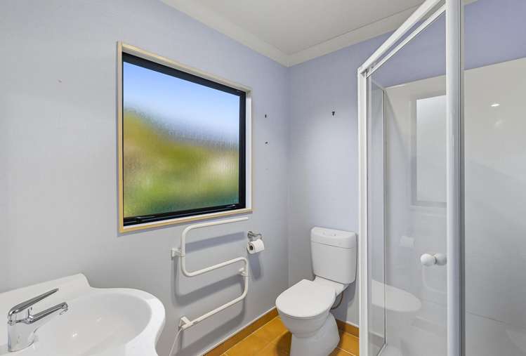 2 Quadrant Heights Paraparaumu_14