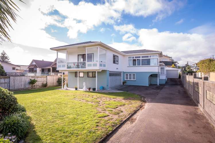 65 Marine Parade Paraparaumu Beach_19