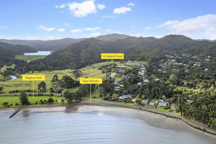 14 Upland Road Huia_23