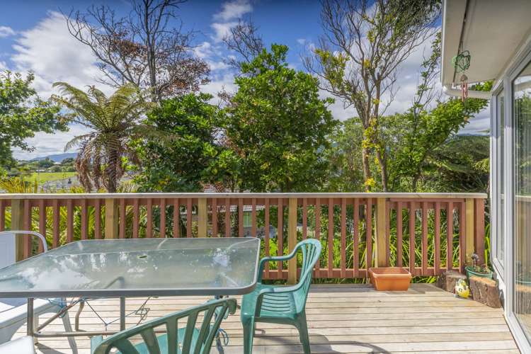 14 Kowhai Grove Raumati Beach_10