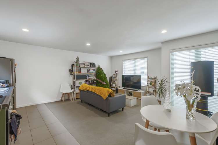 14/8 Rendall Place Eden Terrace_0