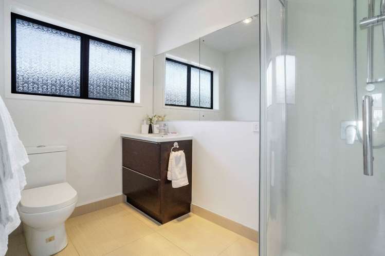 1/63 Wellington Street Howick_11