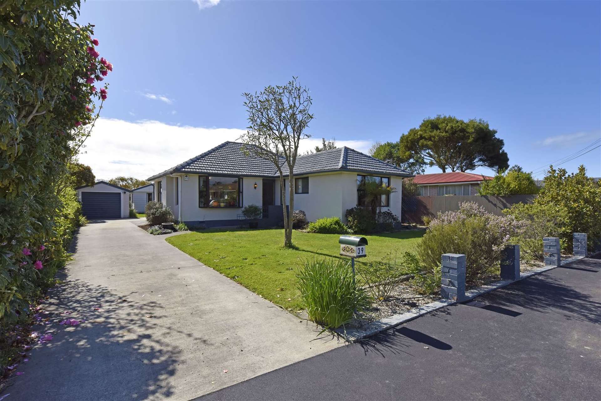 39 Achilles Street Burwood_0