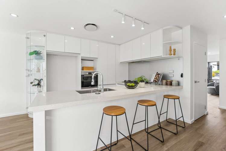 1018C New North Road_5
