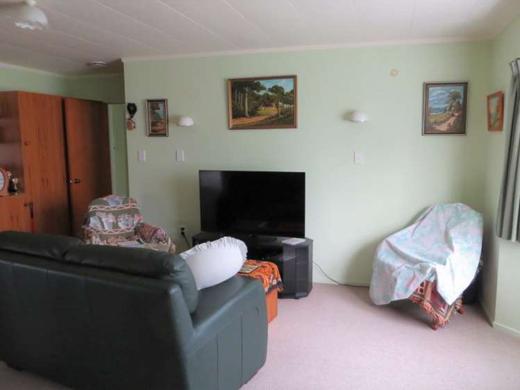 22 Follis Street Te Aroha_4