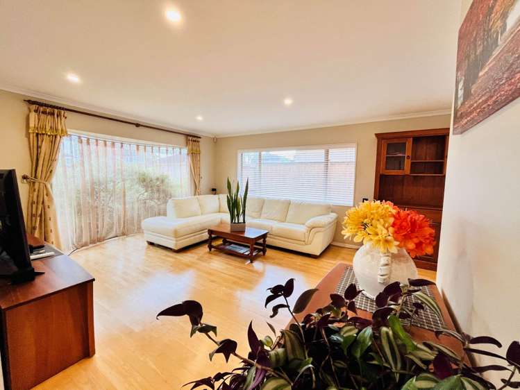 11 Kalmore Place Flat Bush_11
