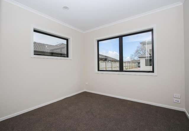 3/3 Southbrook Close 1071_3